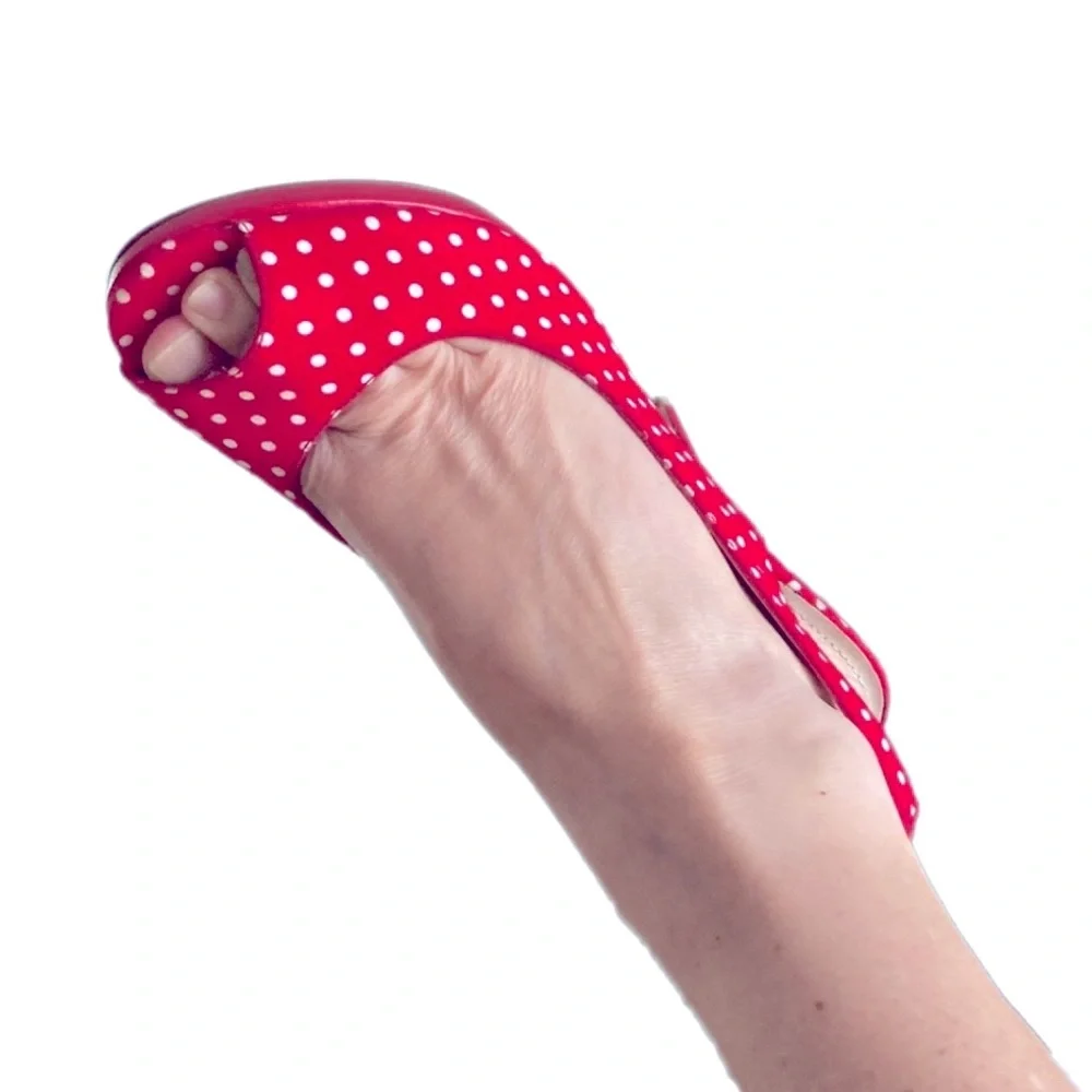 NWOT red polka dot stiletto Heels Peeptoe Slingbacks SIZE 7 AU - Picture 3 of 14